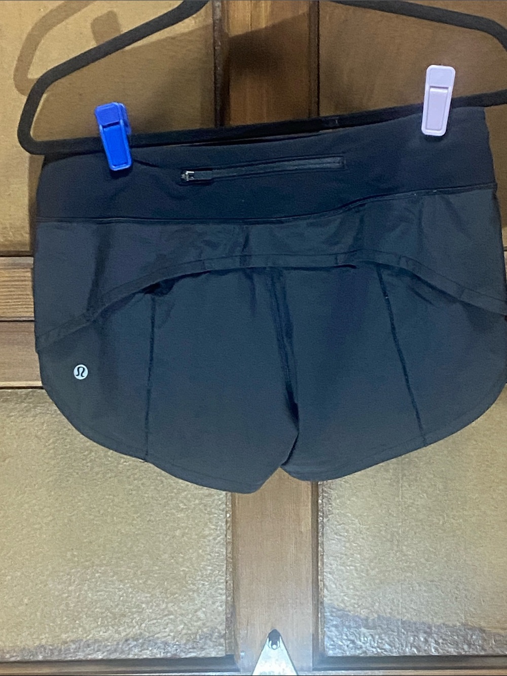 lululemon athletica Black Women's Speed Up Shorts Sz 6 - Picture 3 of 6